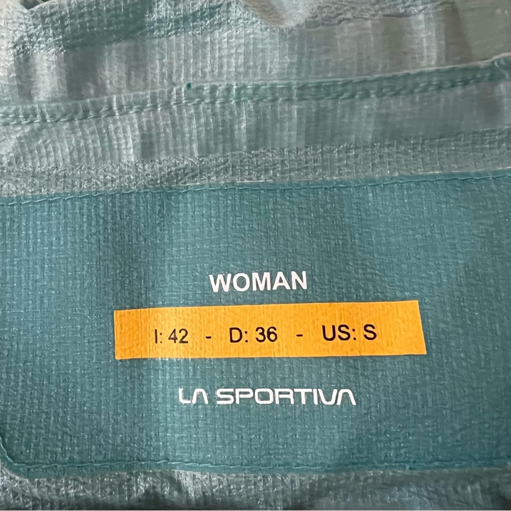 La Sportiva Running Jacket - image 7